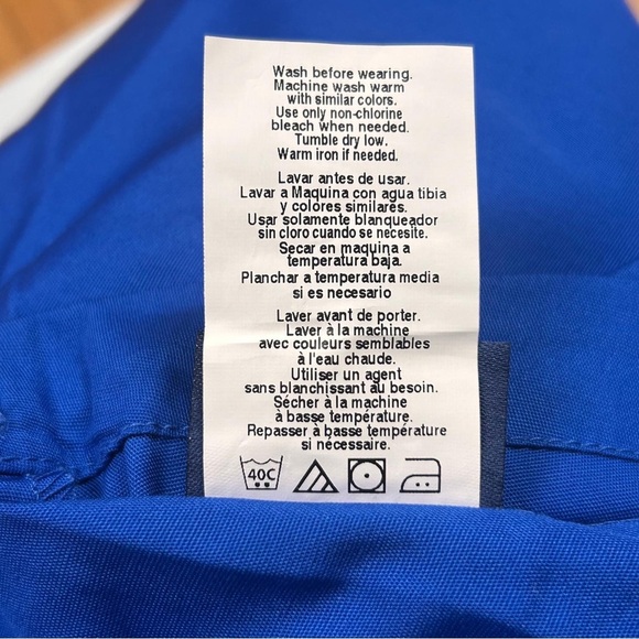 Cherokee Unisex Medical Scrubs Set Blue V-Neck Top & Pants Uniform for Men/Women - Picture 10 of 13